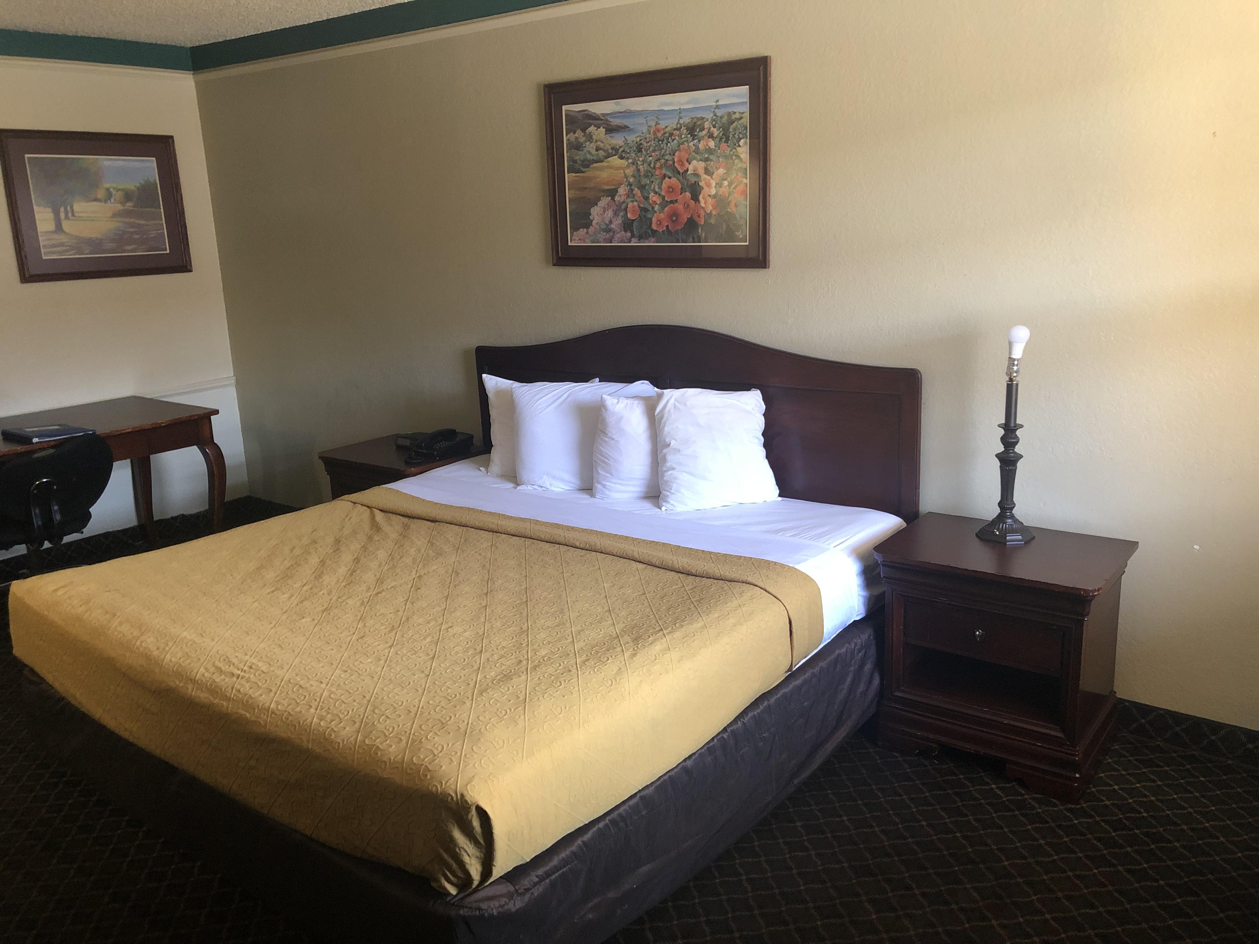 Americas Best Value Inn DEN Esterno foto