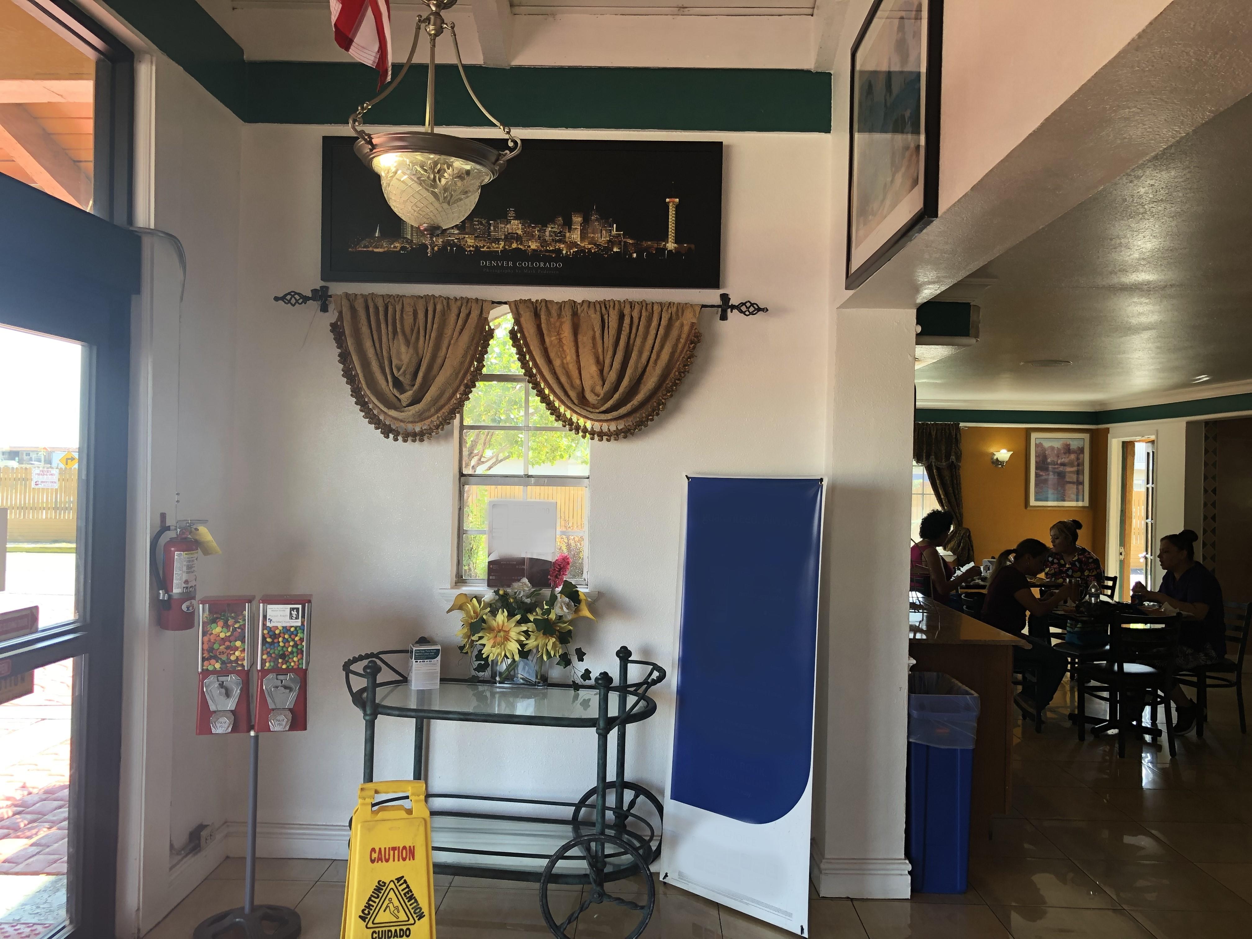 Americas Best Value Inn DEN Interno foto